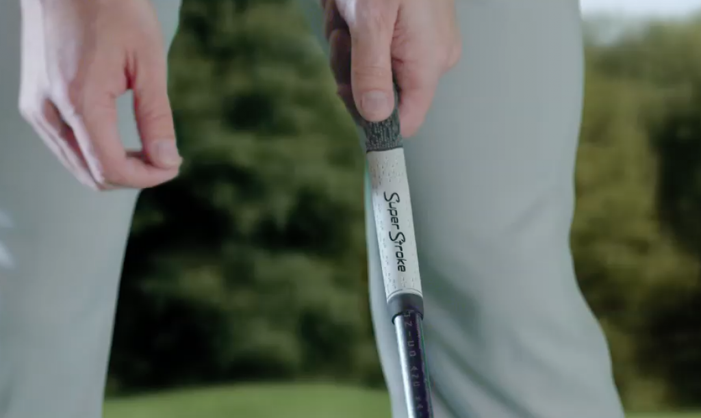 Golfing All the Different Ways You Can Grip a Golf Putter