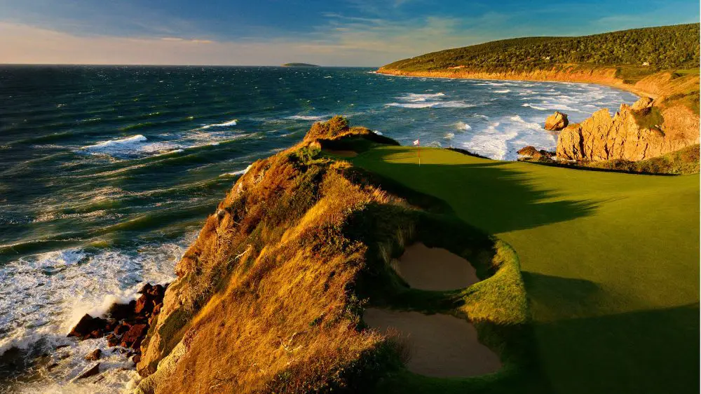A List of 7 Best Golf Courses in the World
