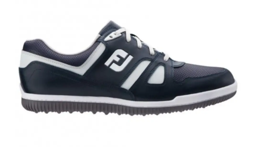 best mens spikeless golf shoes 2023